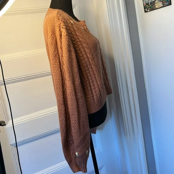 WILD FABLE SWEATER - Picture 8 of 11